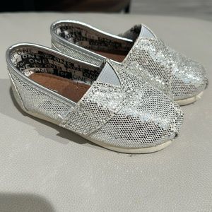 Tom’s Glitter Sparkling shoes T6